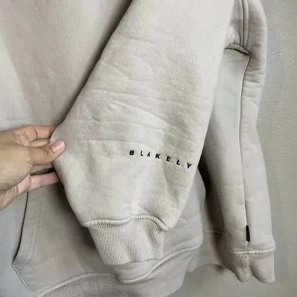 Blakely Oversized Hoodie Size Large Cream Unisex Back Graphic Logo Soft Solid - Picture 2 of 9